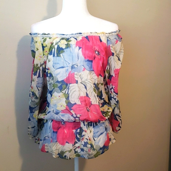 Hollister Summer Blouse - Picture 2 of 3